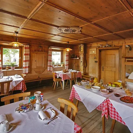 Aichner Bed & Breakfast Terento