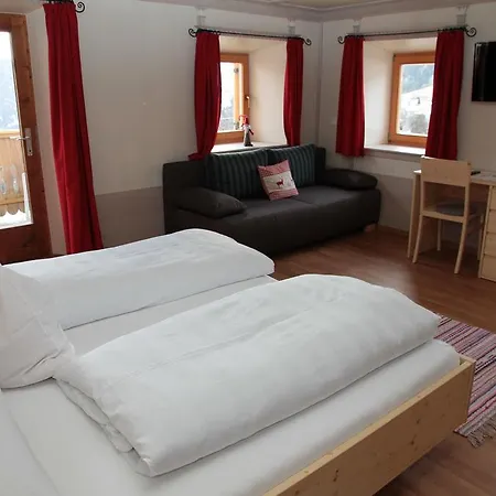 Aichner Bed & Breakfast Terento